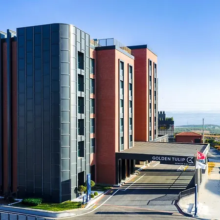 酒店 Golden Tulip Gebkim *