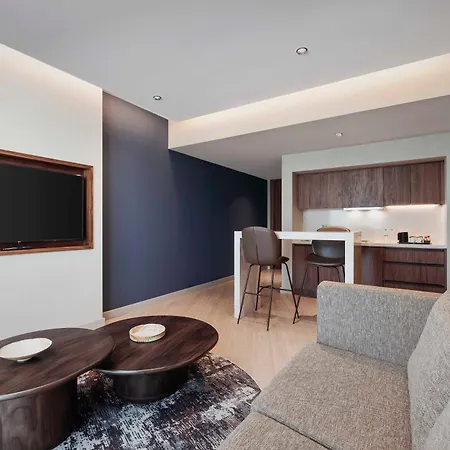 Ξενοδοχείο Golden Tulip Gebkim