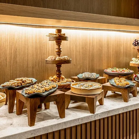 Golden Tulip Gebkim 酒店 *