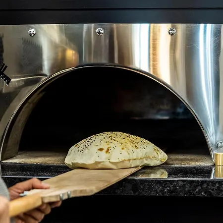 Ξενοδοχείο Golden Tulip Gebkim