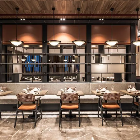 Ξενοδοχείο Golden Tulip Gebkim