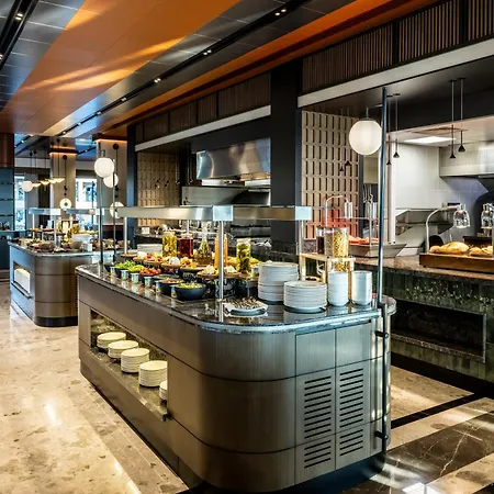 Ξενοδοχείο Golden Tulip Gebkim