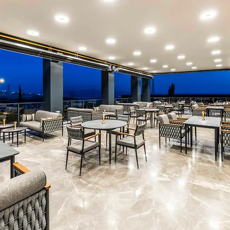 Golden Tulip Gebkim 酒店 科喀艾里